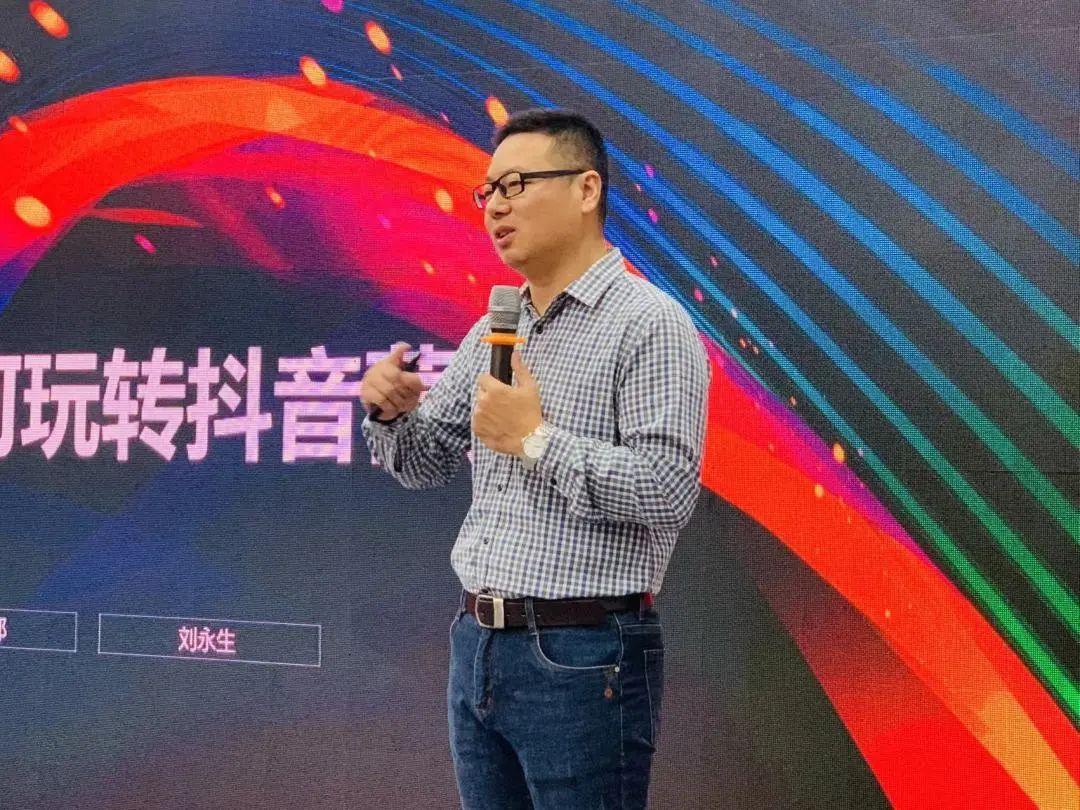 聚力·向上 | 2022強輝新品品鑒會暨區域培訓峰會臨沂站完美結束！(圖17)