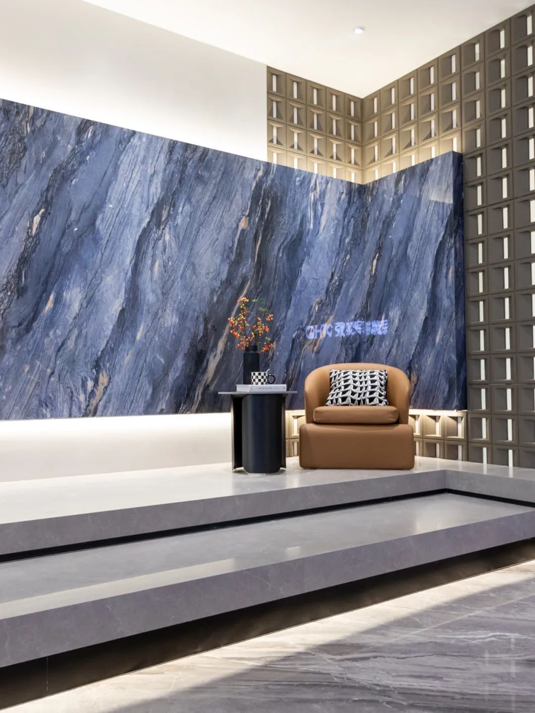 強(qiáng)輝×設(shè)計(jì)大咖邵唯晏|精工原生宅,探索空間更多的可能性(圖10) 強(qiáng)輝×設(shè)計(jì)大咖邵唯晏|精工原生宅,探索空間更多的可能性(圖10)